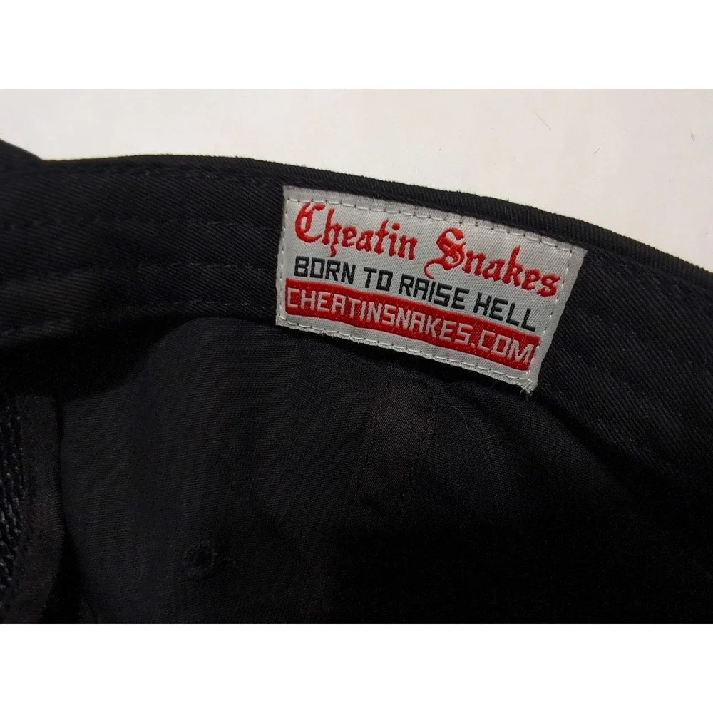 Cheatin SNAKES WORLD Baseball Hat Cap Black ~ Snapback